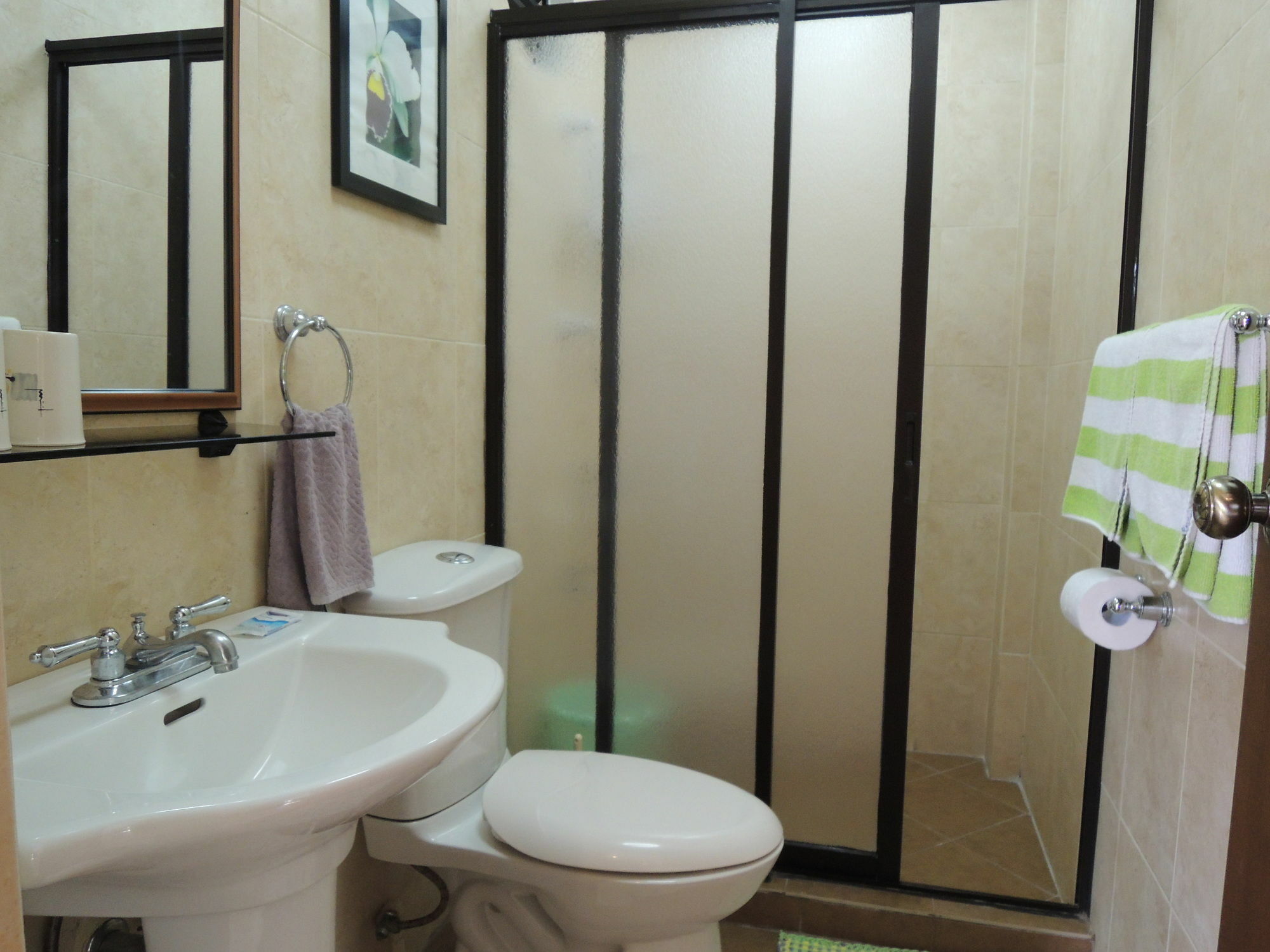Palms Seaside Inn And Resort Medellin Экстерьер фото